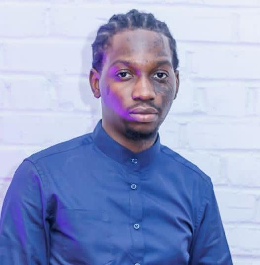 Louis Watson - HR Manager